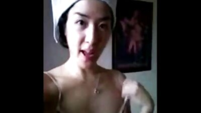Lesbian panas berseronok di hotel menjilat dan mengikat syahwat seks